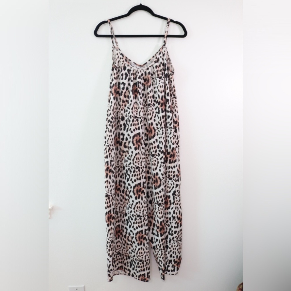 Womens V Neck Spaghetti Strap Leopard Print Brown One Piece Jumpsuit Size S - Picture 2 of 6